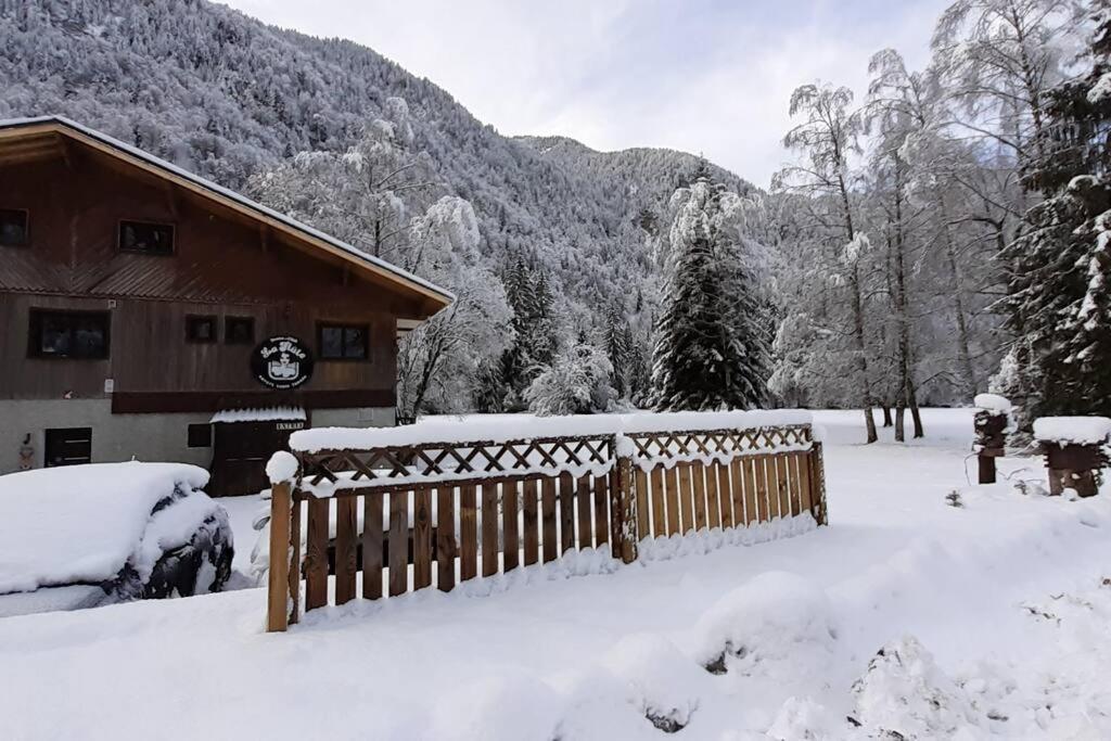 Calme Et Serenite - Etablissement Classe Sixt-Fer-a-Cheval Bagian luar foto